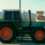 jenis traktor